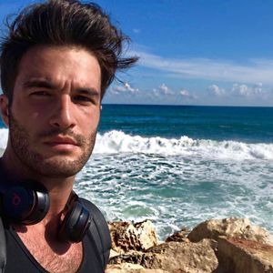 Meet your Posher, Mai